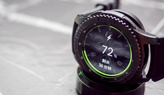 三星Gear S3智能手表無(wú)線充電功能詳解