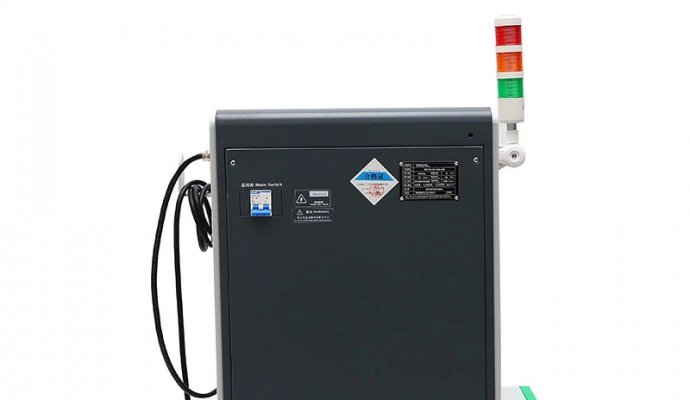 揭秘魯渝能源AGV智能充電樁：如何用“高效充電”改寫工業(yè)智能化規(guī)則？
