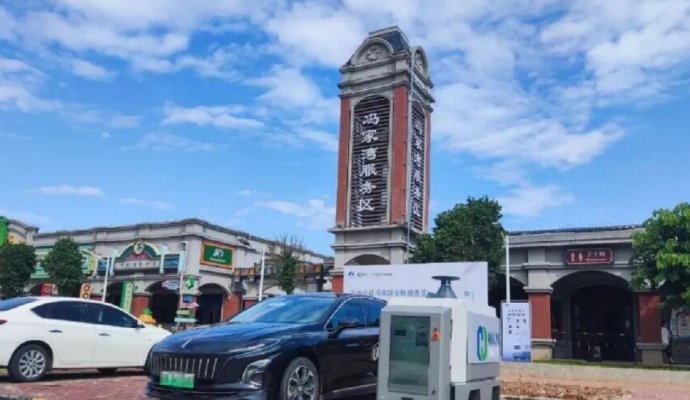 移動充電機(jī)器人：重新定義能源服務(wù)邊界（無線充電）